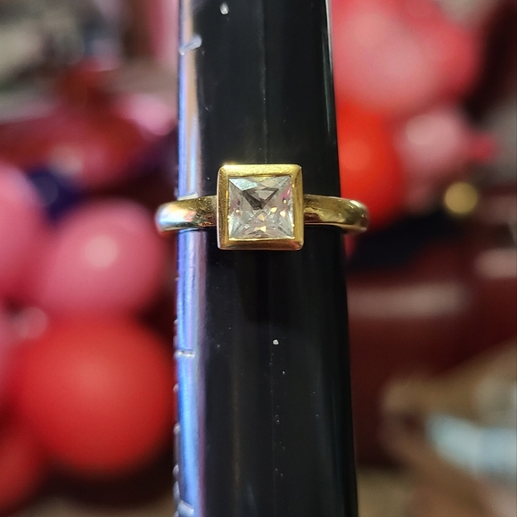 Vintage Princess Cut Solitaire Vermeil Sz 8 Ring (approx 2 ct tw) - Picture 2 of 9